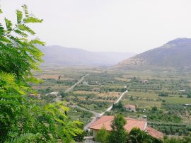 panorama dal
sentiero per Sezze
(15673 bytes)
